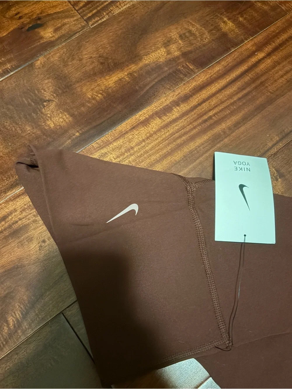 Nike Women's High-Rise Leggings in Dark Red/ Brown